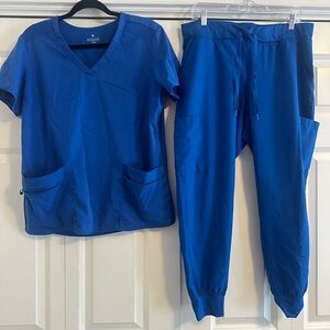 MedCoutoure Royal Blue Scrub Set